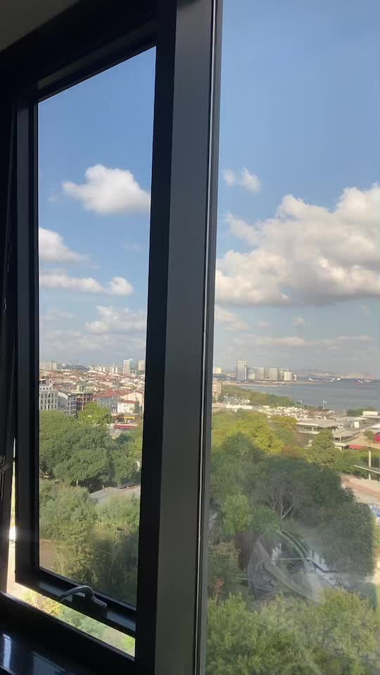 @Hama.stories.official