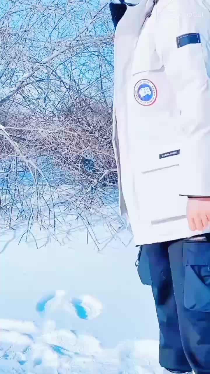 @आयुस कुँवर