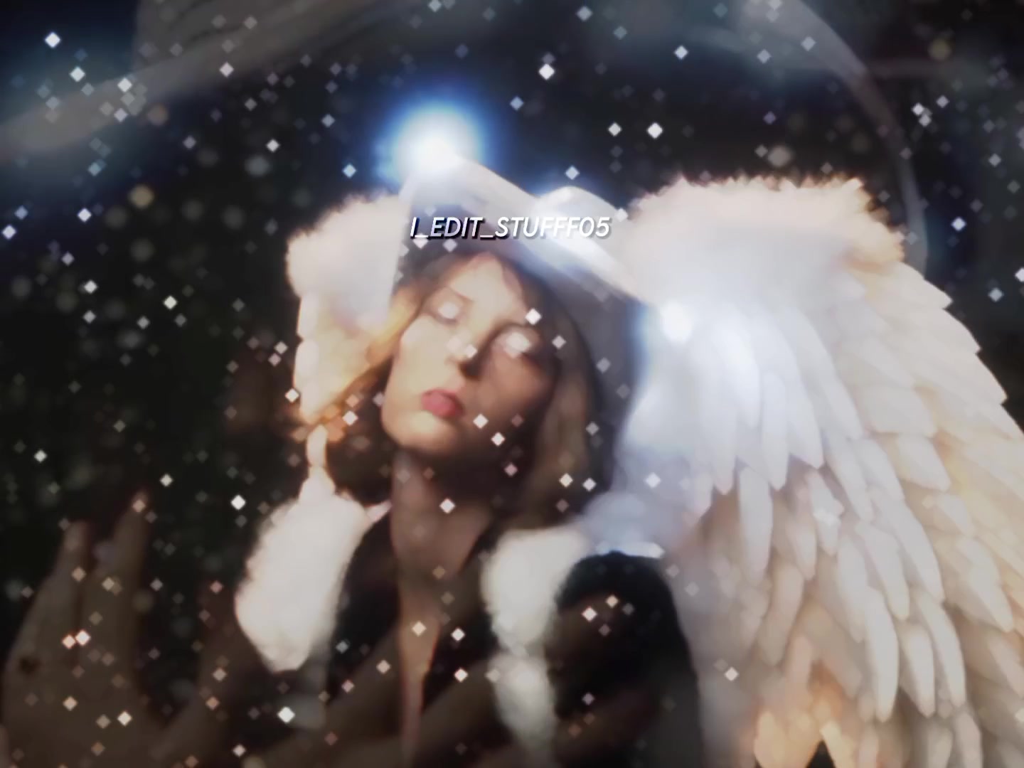 @𝐌𝐮𝐥𝐭𝐢𝐢💕