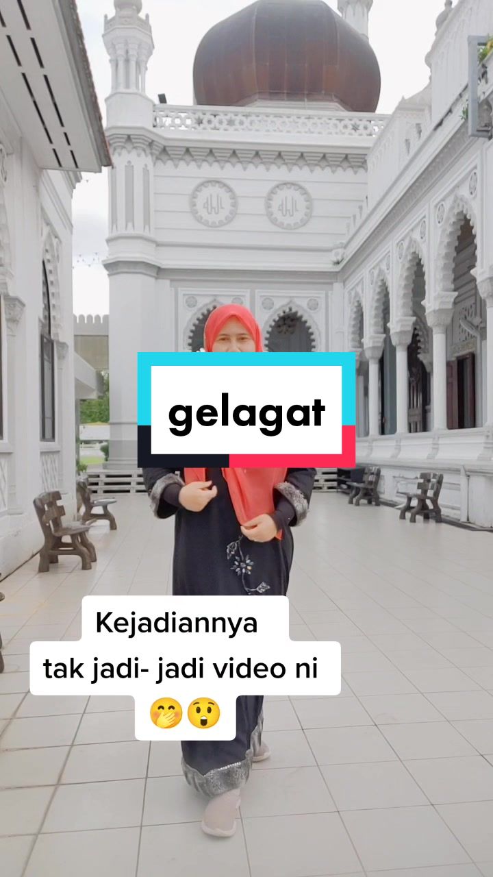 @Dellia
