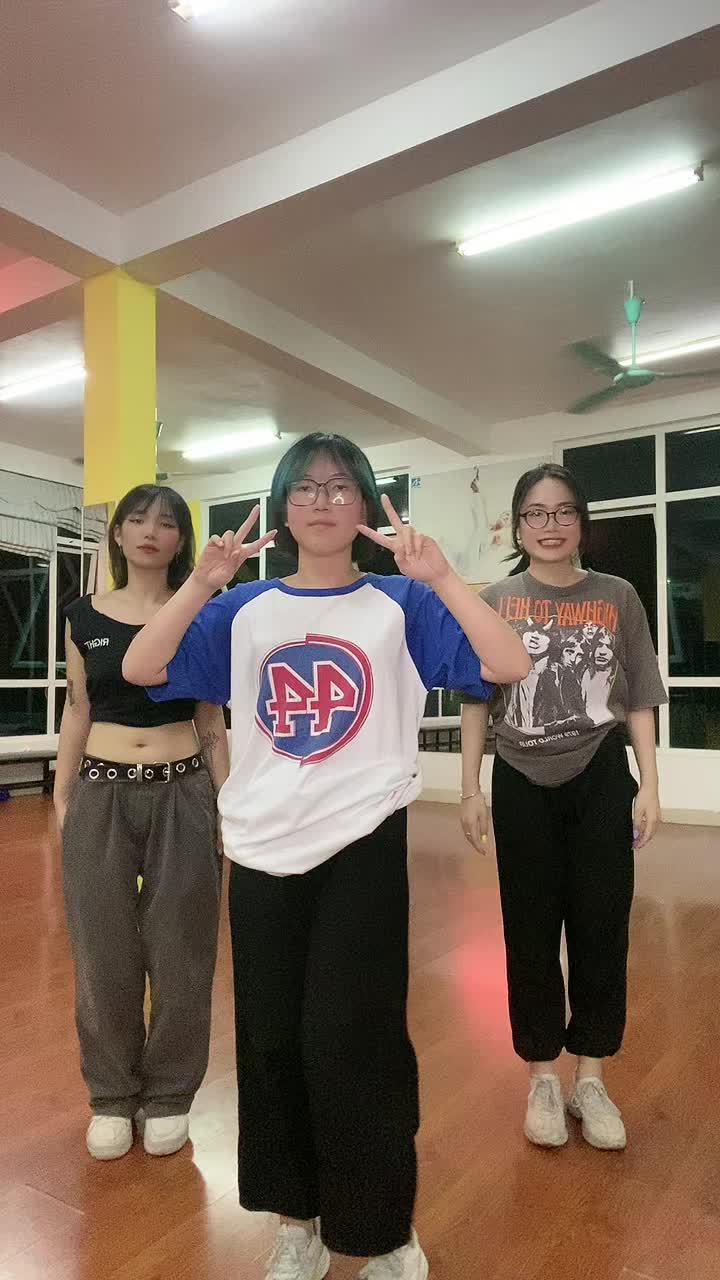 @GỜ H&Uacute;T