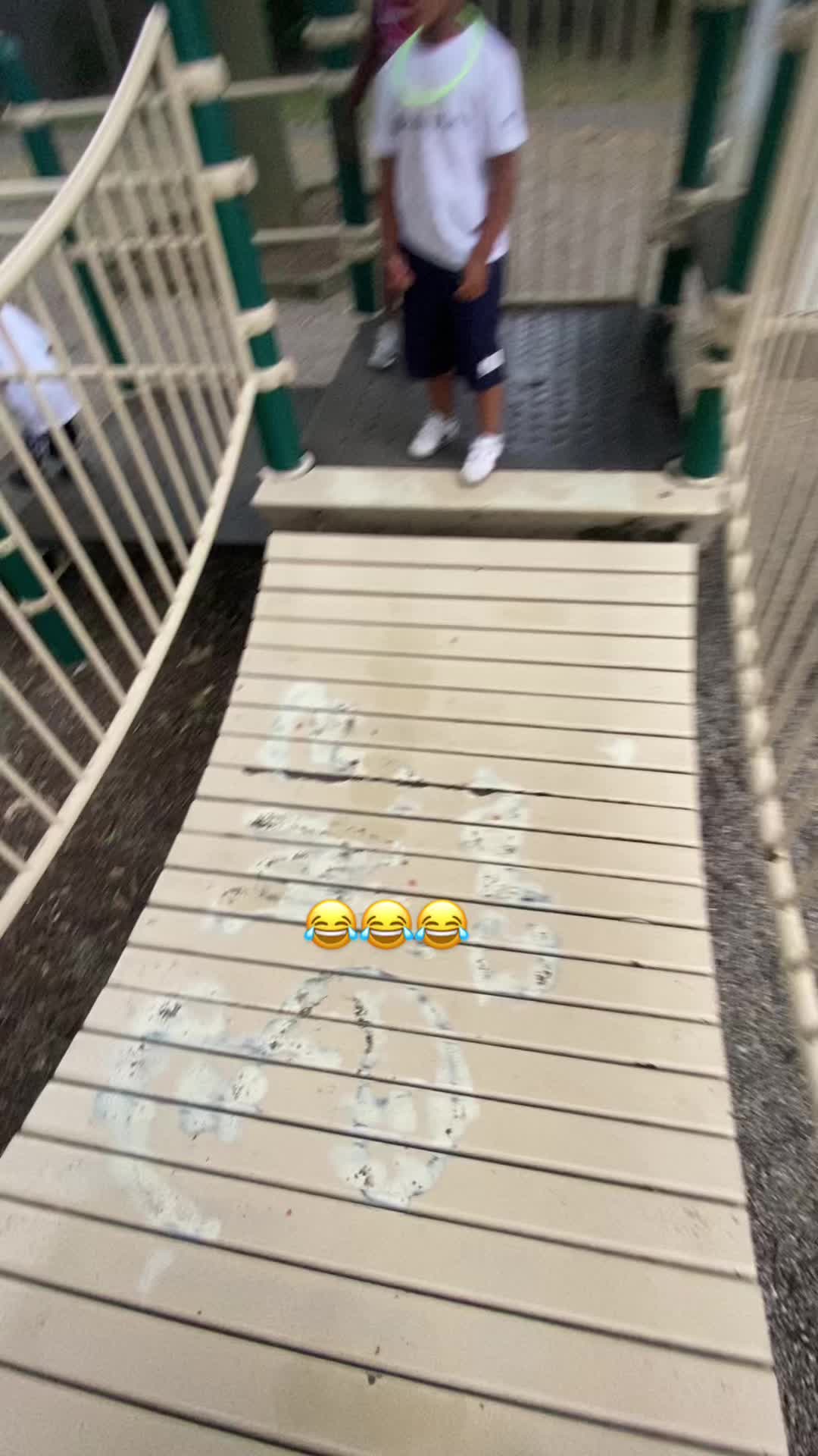 @Hi