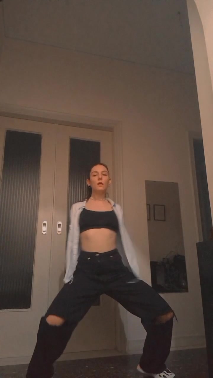 @Ka_ntina