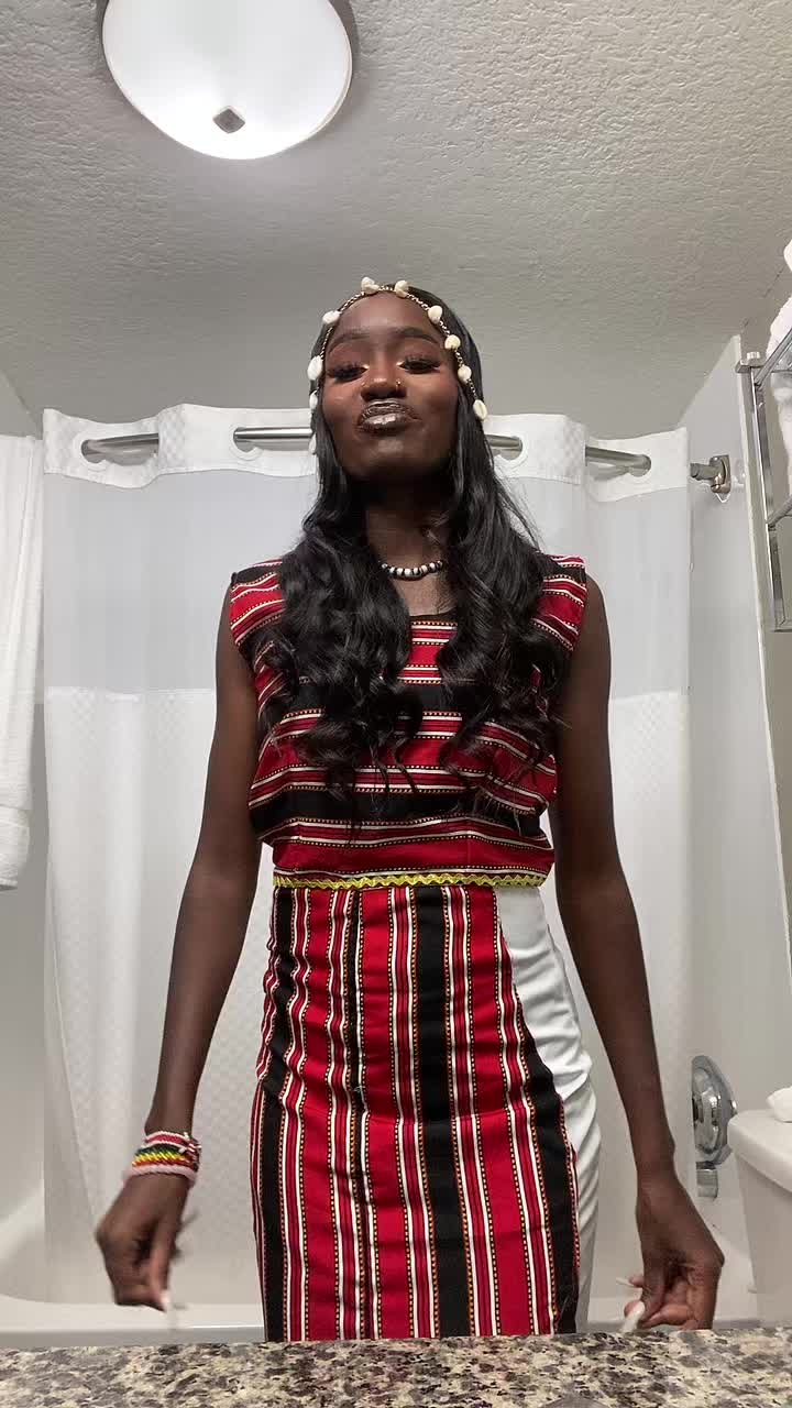 @𝑀𝒶𝓎𝓉𝒶𝓃𝑒🔅