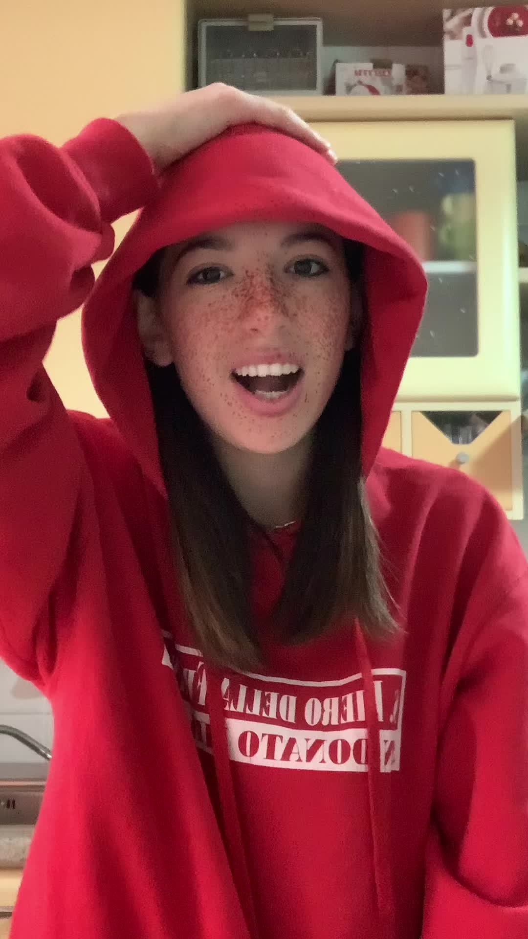 @Sara Fam&agrave;