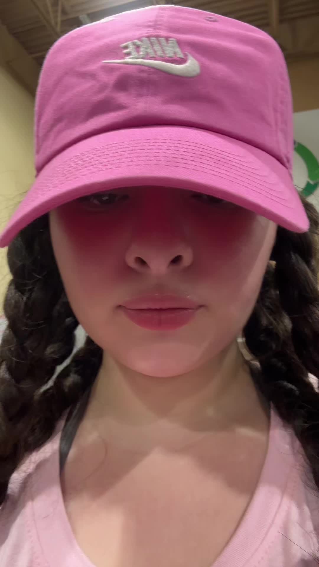 @Kenishafineasf