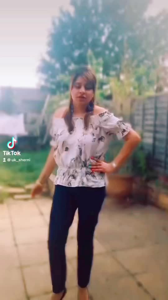 @ⁱᵐ͟͟͞͞☞🇬🇧𝕌𝕂 𝕊𝕙𝕖𝕣𝕟𝕚🐅