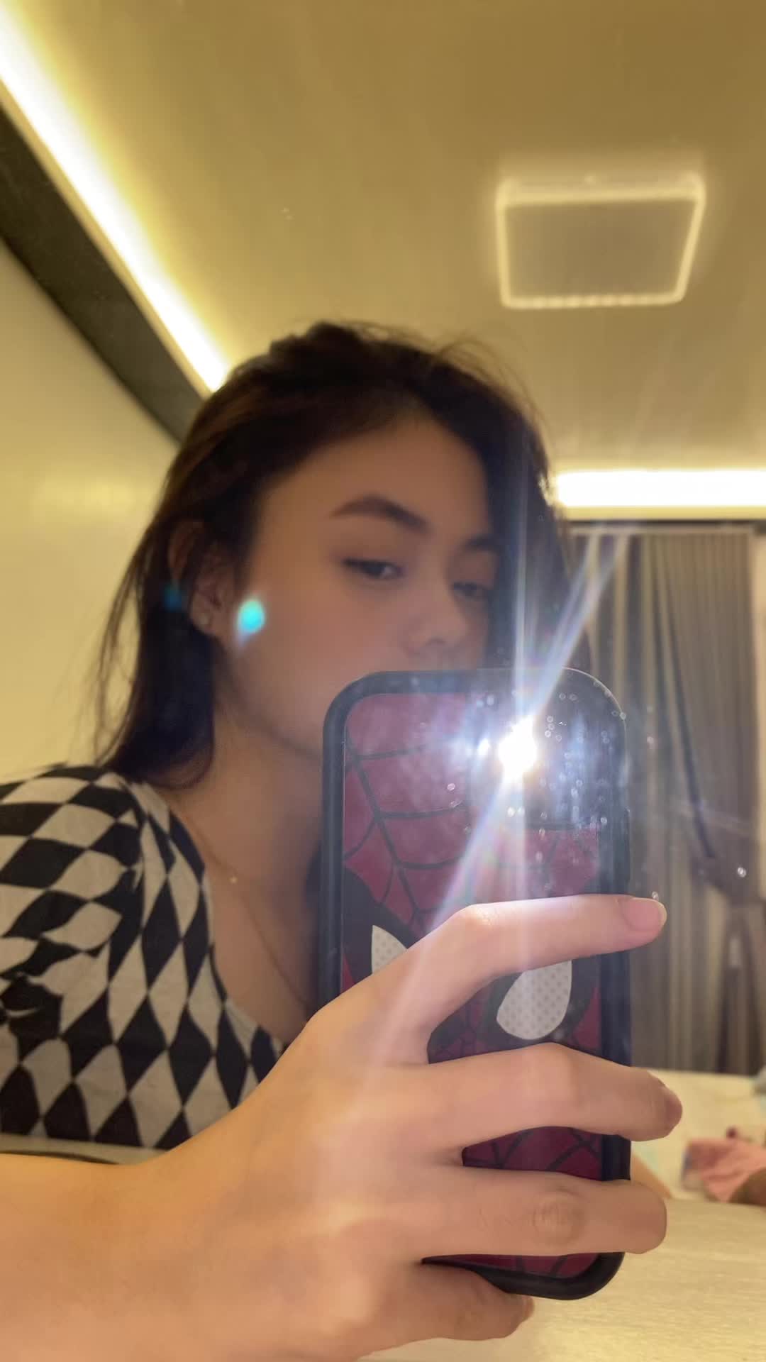@RIA:>