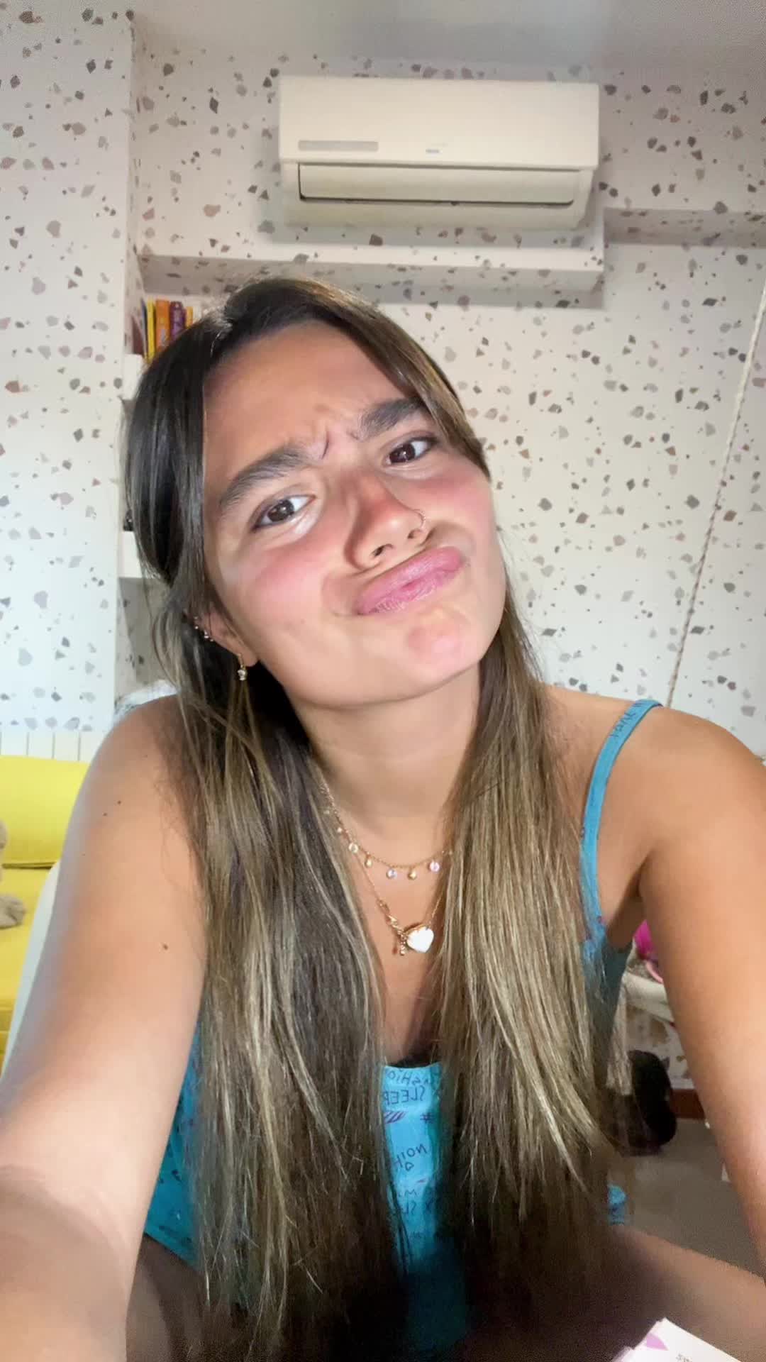 @laragallozio