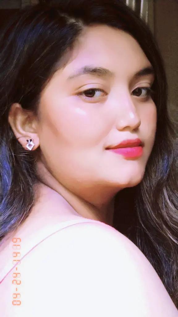 @Anshu🖤💮✨🦋
