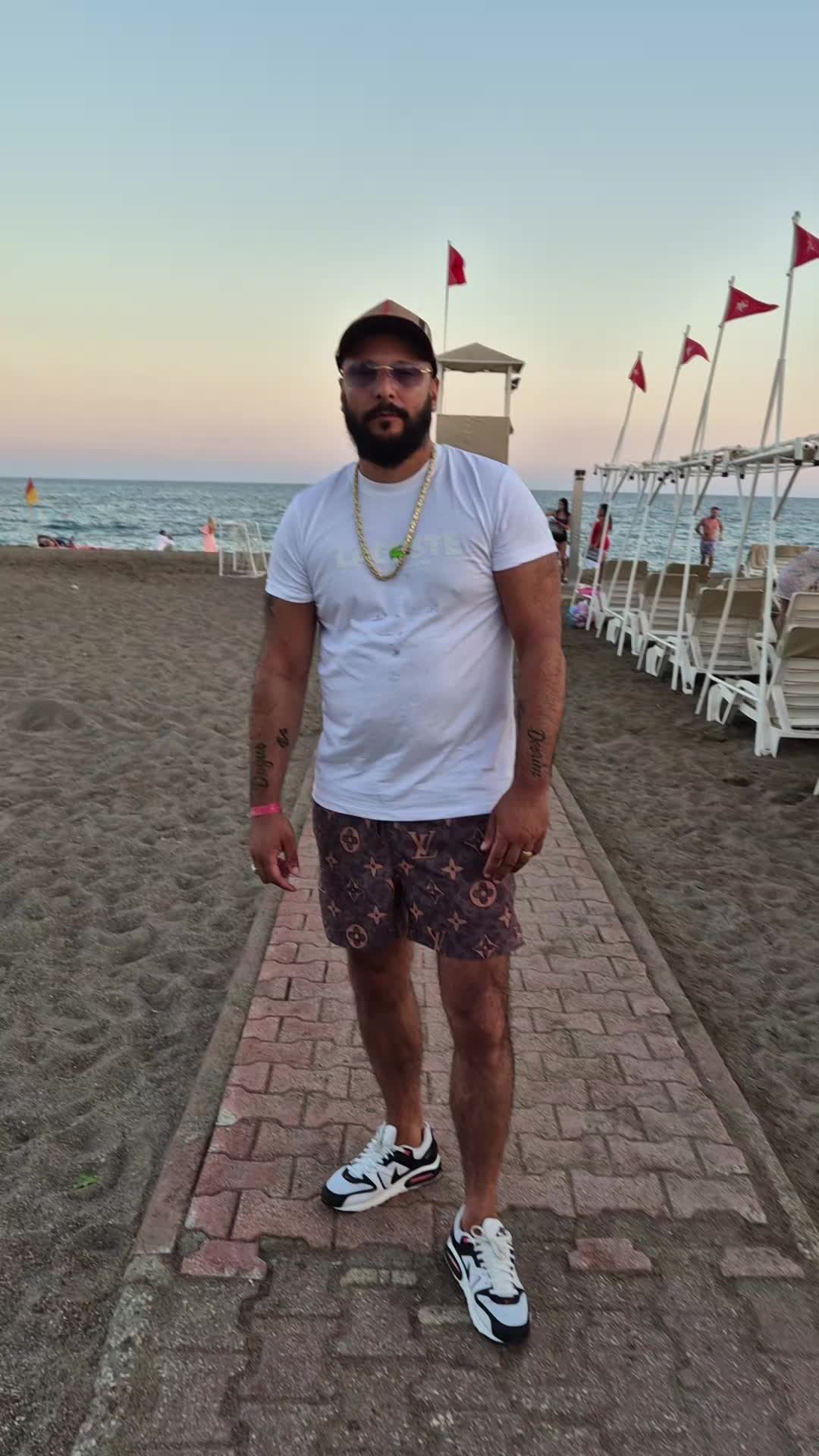 @user25263091543