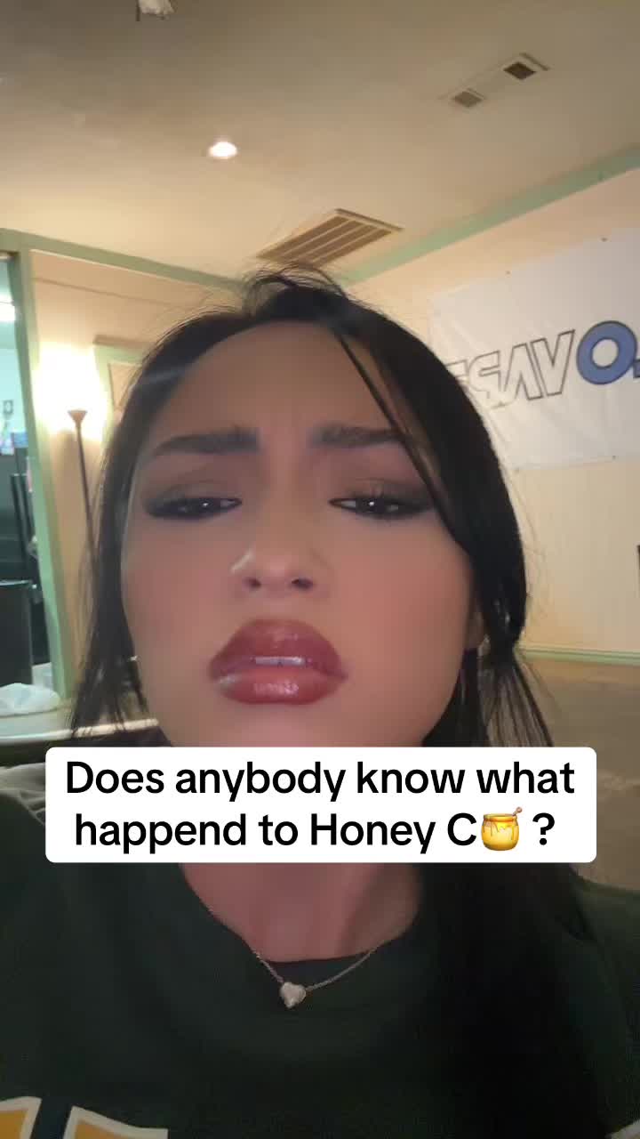 @Paulita ✨🖤