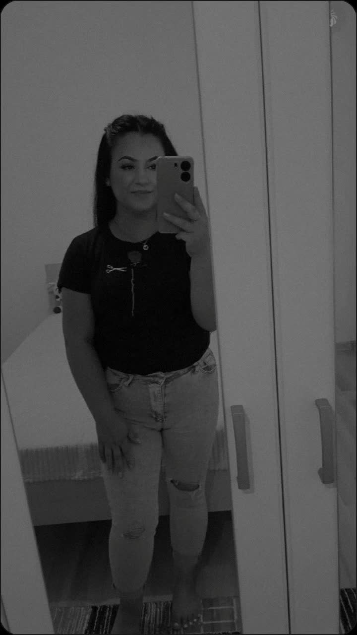 @Nelly🤔