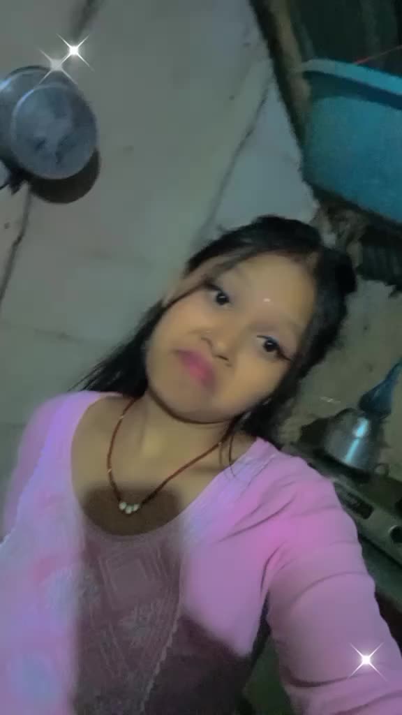 @Tharuniya__lady💖🤞