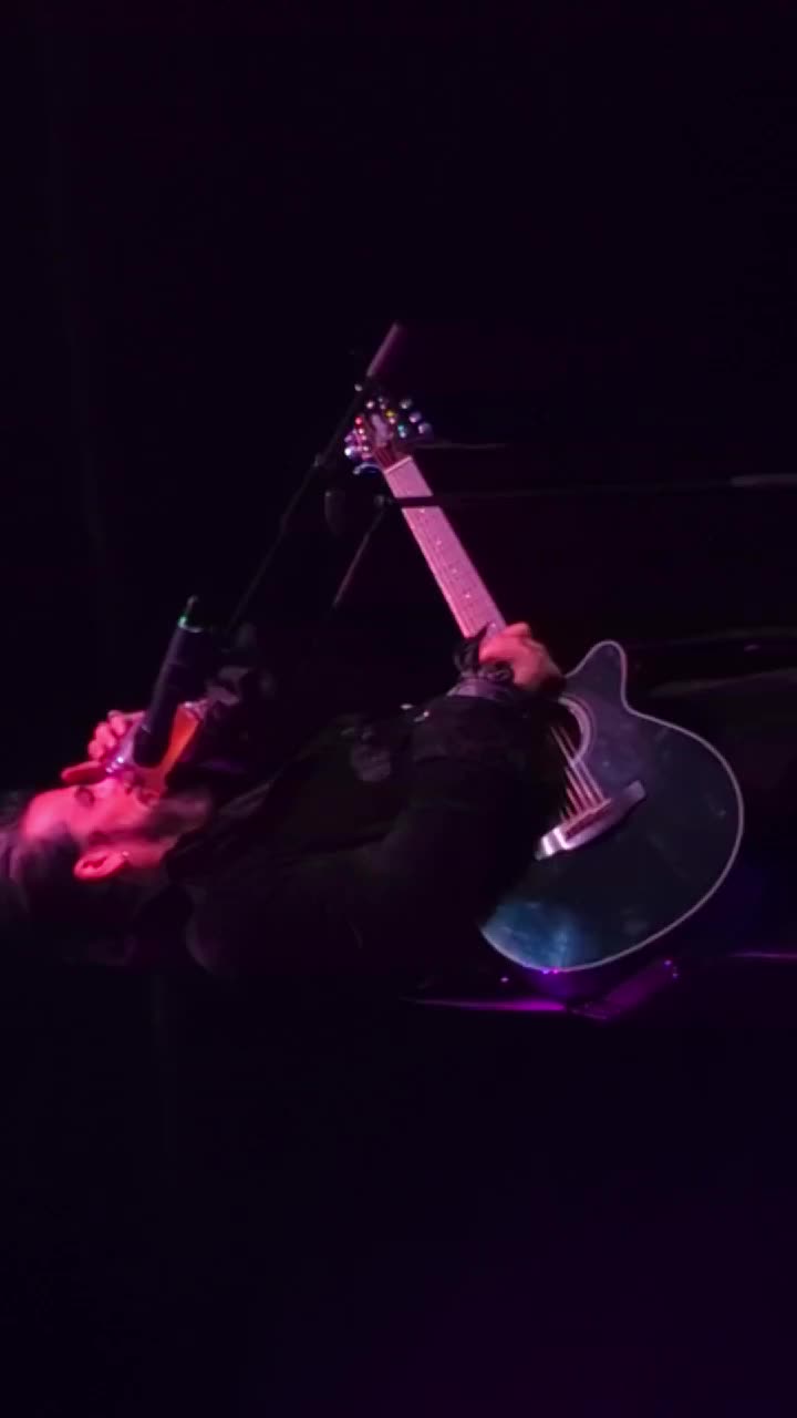 @The Distressed Setlist