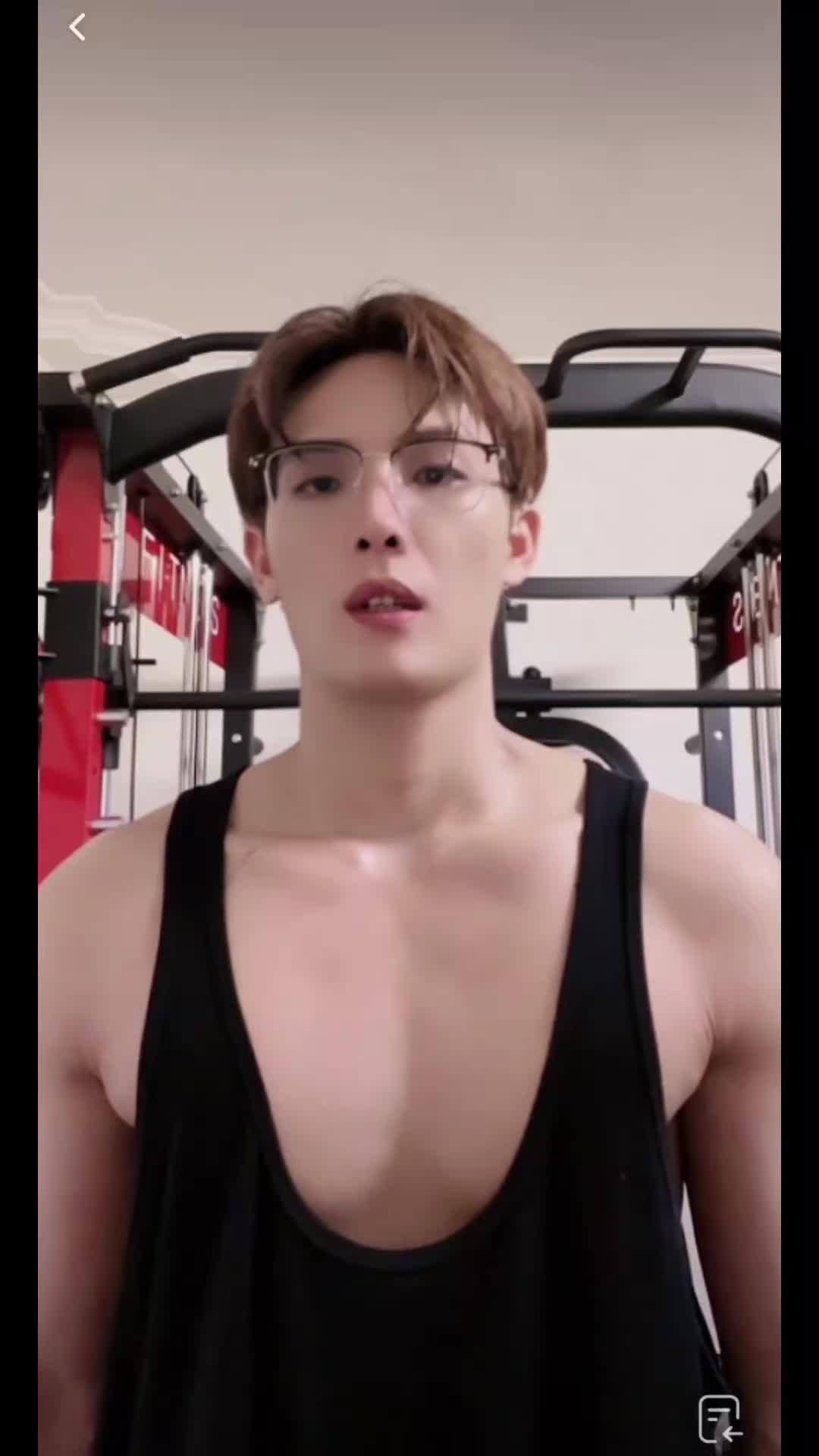 @英俊的中国男人