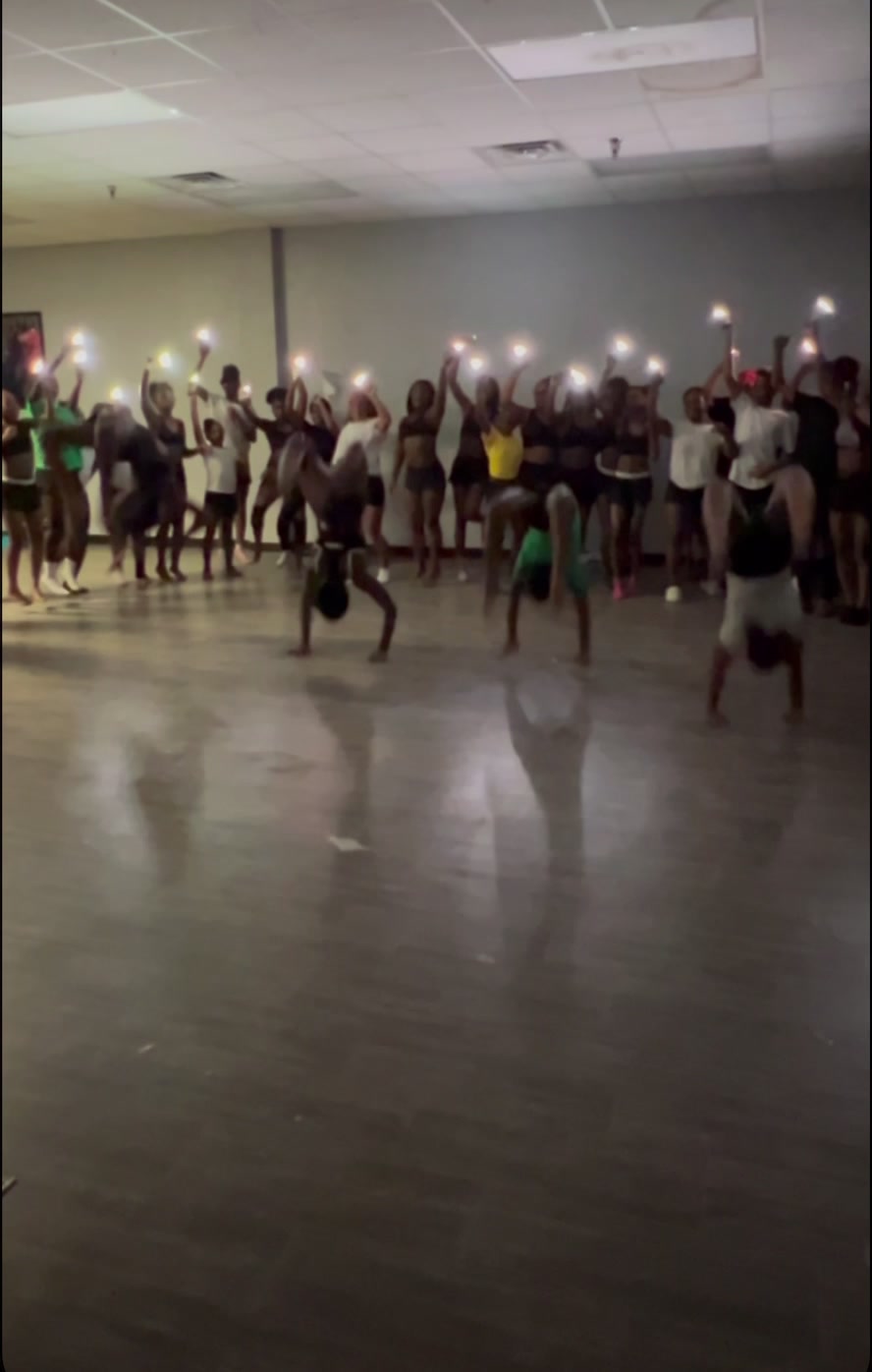 @officialpinkpearlsdanceco