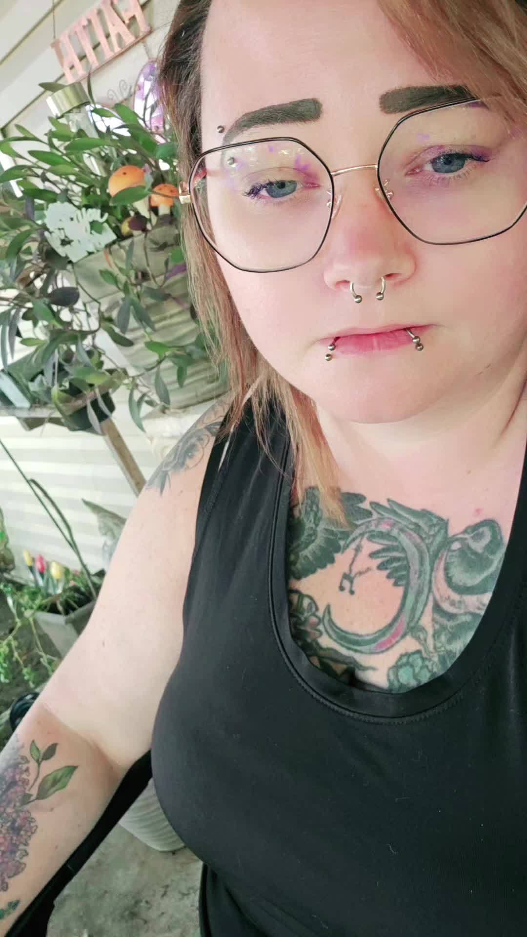 @Joslynn