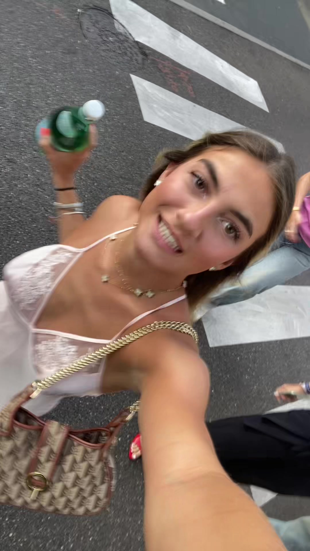 @j