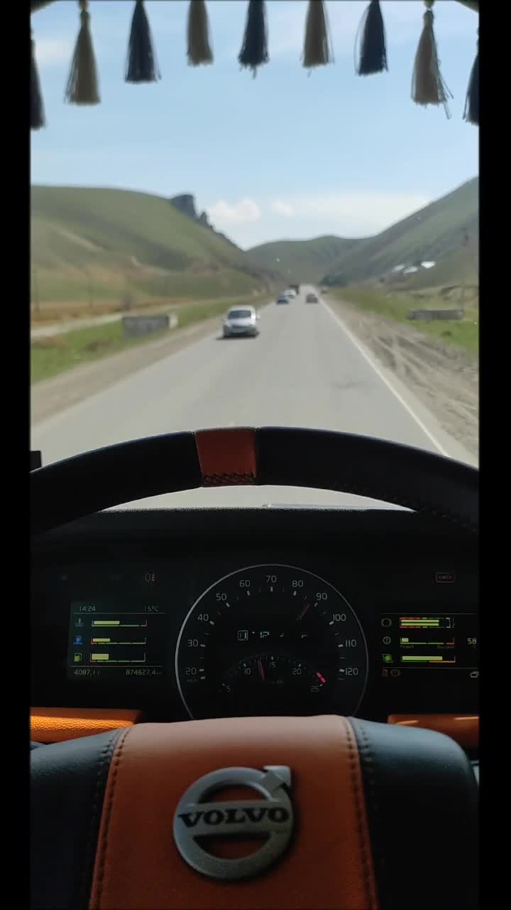 @🚛