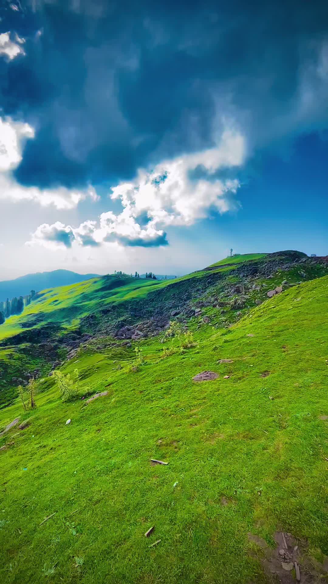 @Kashmir Valley &hearts;️