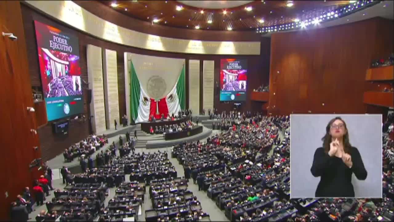 @Todo es Política