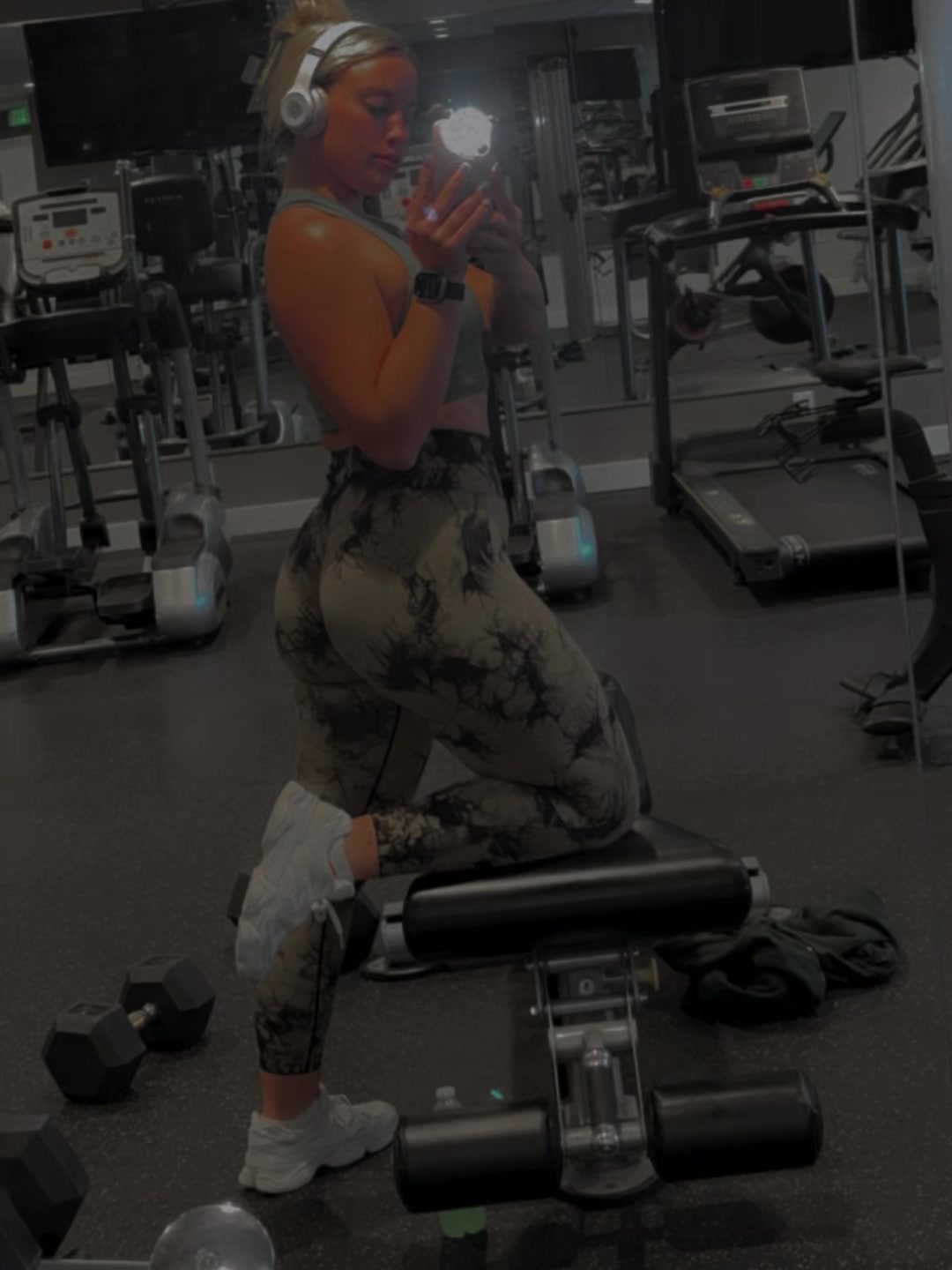 @Kkayy