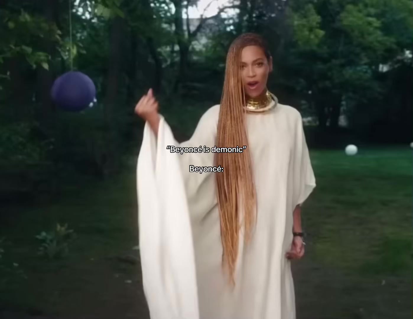@𝔅