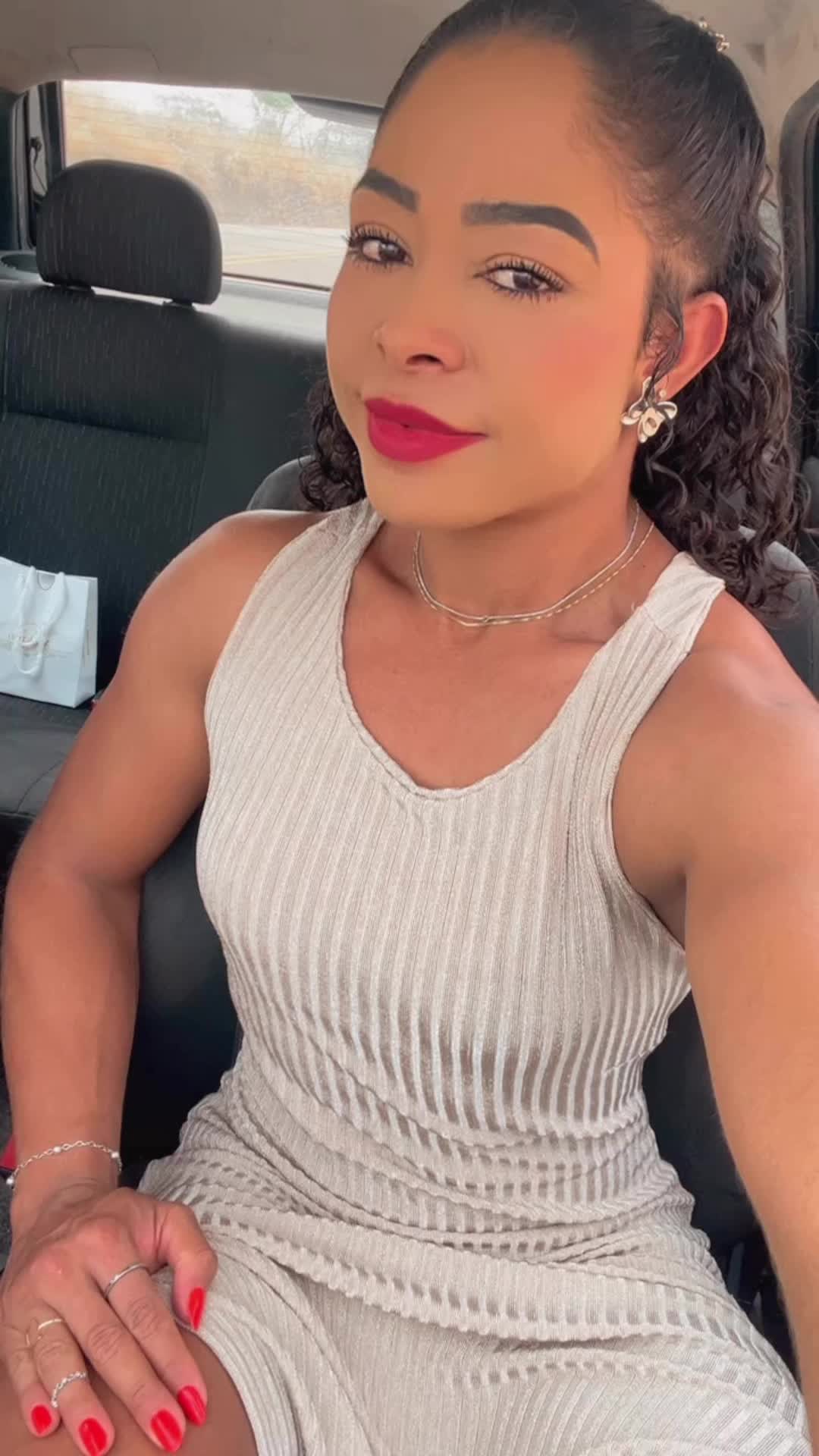 @Graccyelle Gueralti  tiktok.co