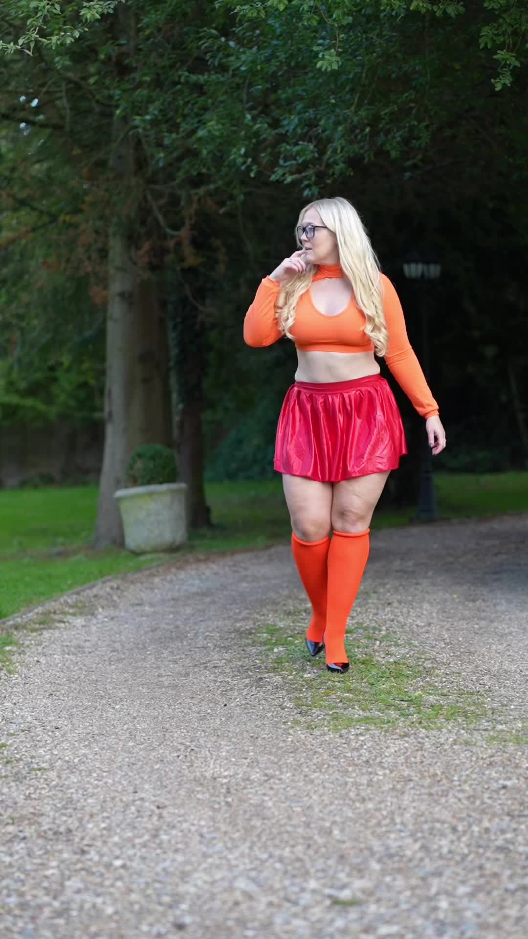 It’s that time of year 🎃  | Sammy Thighs (@sammythighsx)