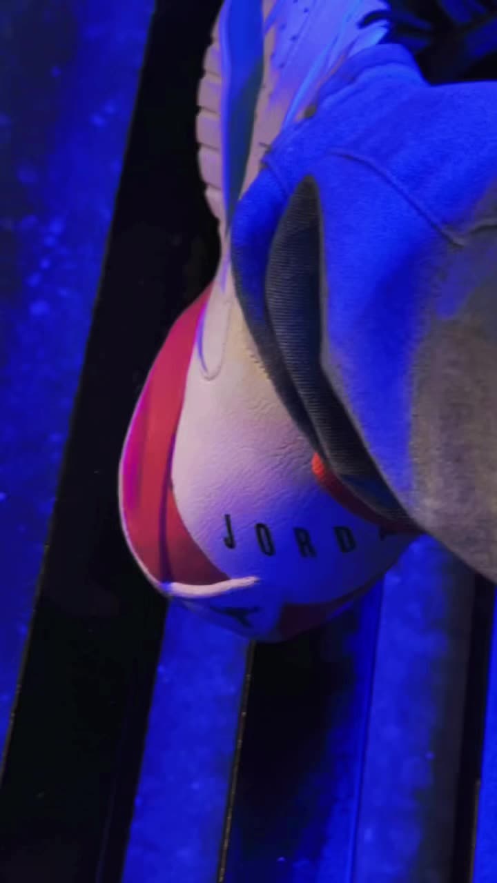 @HotMan
