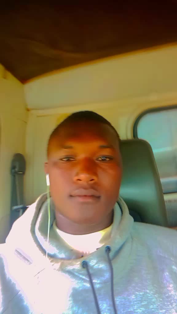 @lucky mugisha