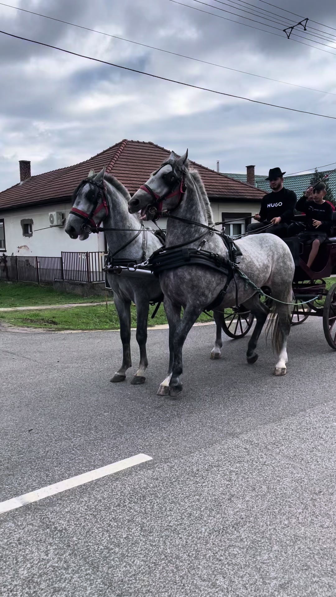 @kanalaskriszti&aacute;n