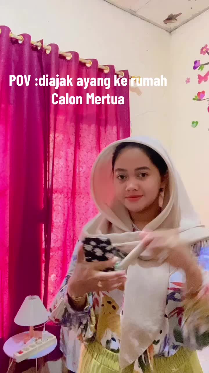 @Hello.Putri 🍂