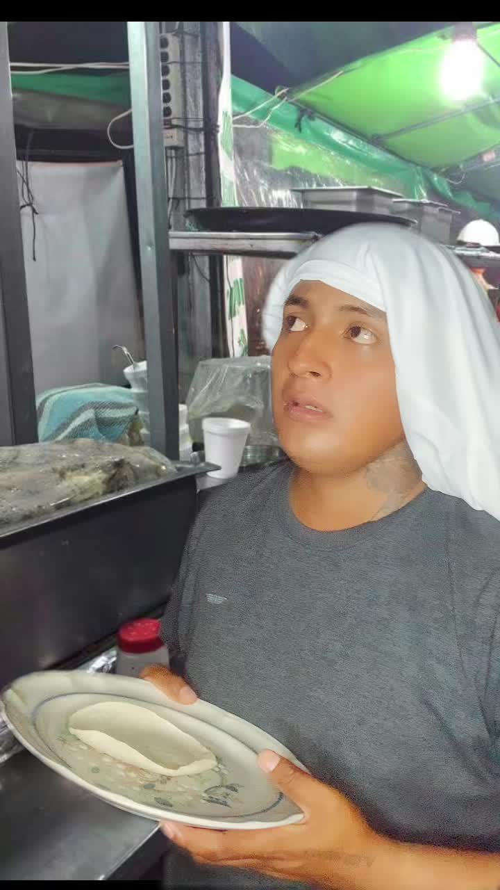 @𝙇á𝙯𝙖𝙧𝙤 𝙅𝙧. 🤙🏼