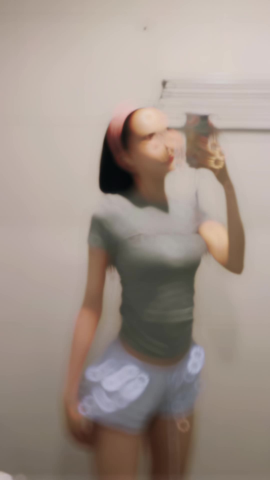 @Loukgade