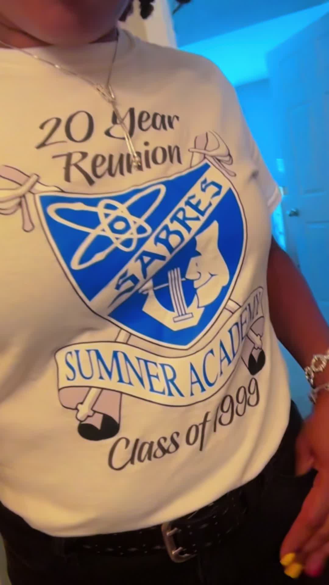 @VanessaMarie
