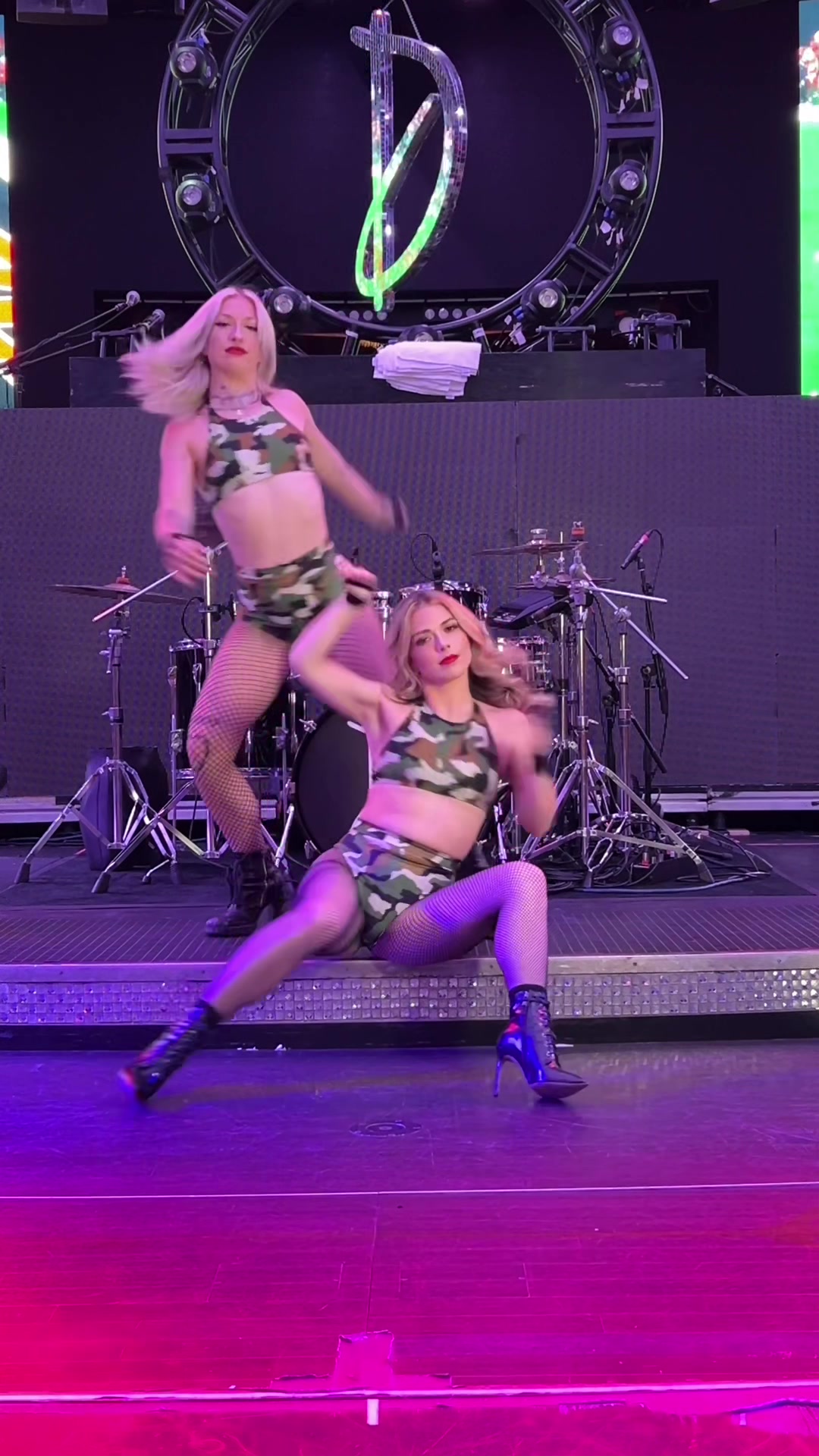 @draisdirtydancers