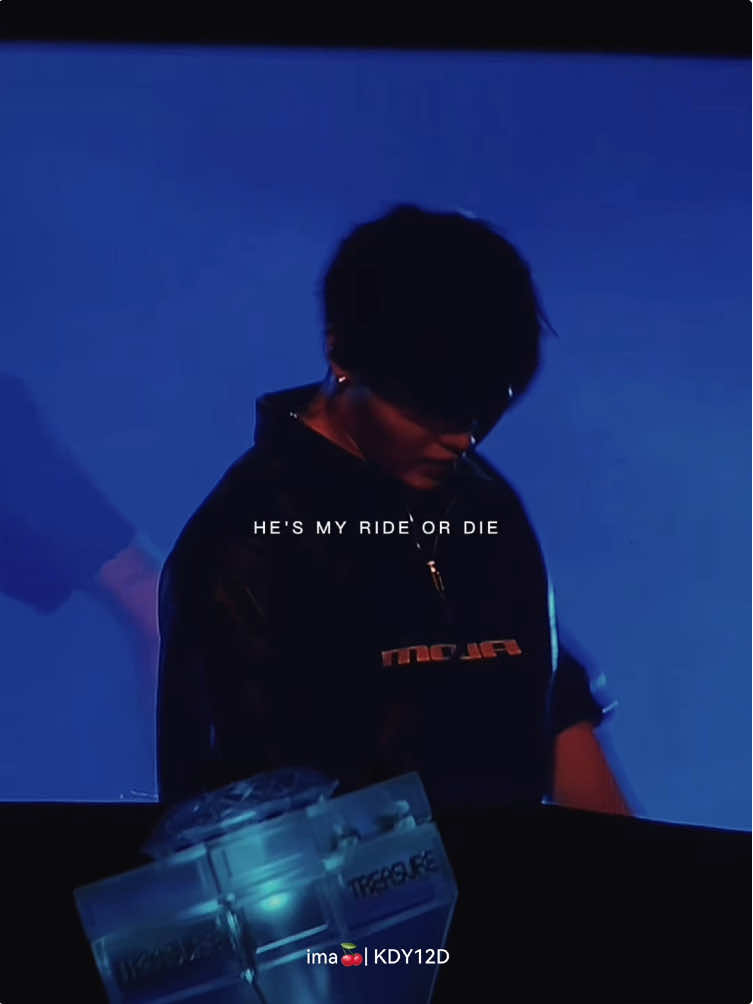 @𝐢𝐦𝐚𝐝𝐨𝐛𝐛𝐲🍒🐰✮⋆