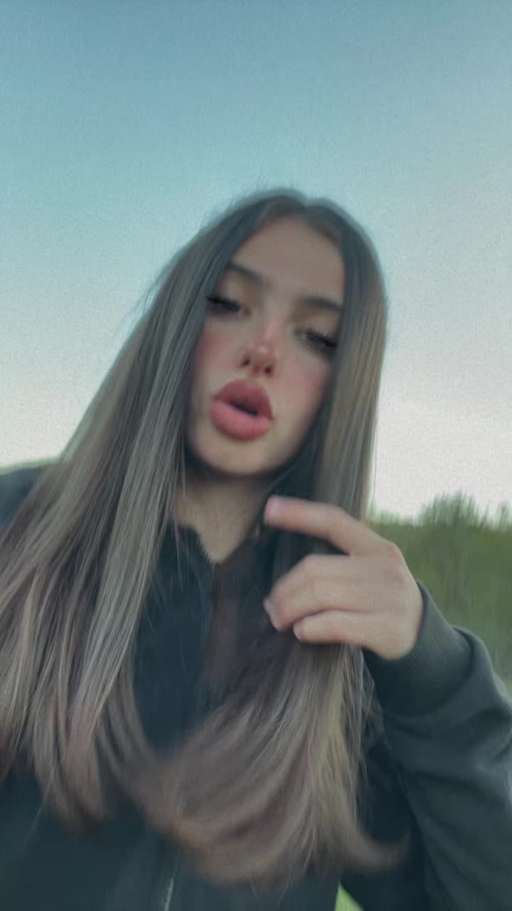 @Ralu🧊🥹☺️