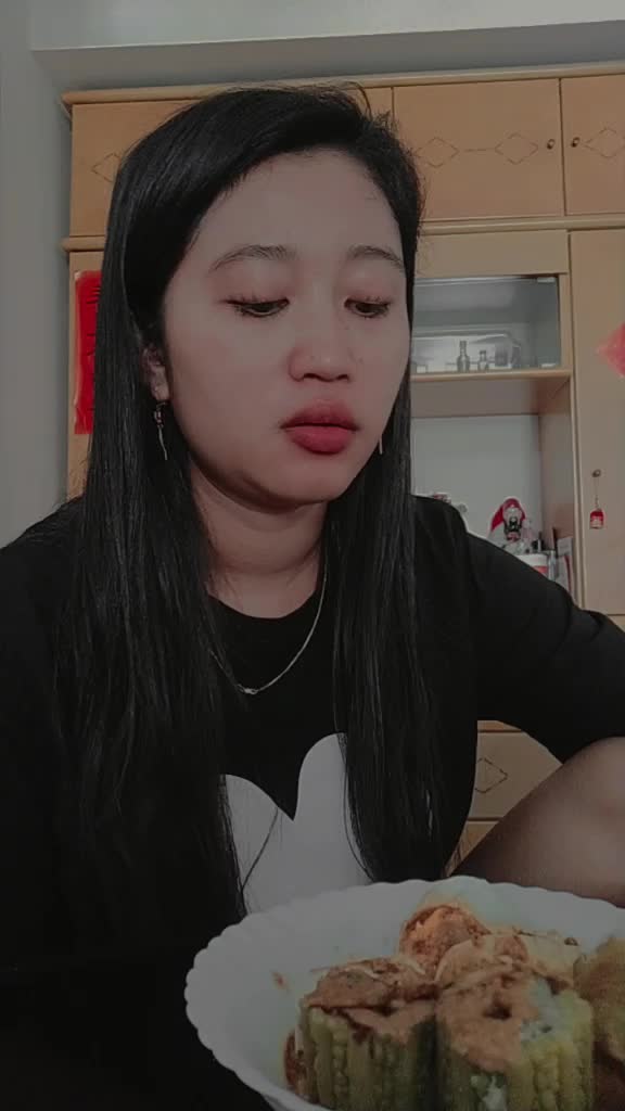 @DWENI_27🇮🇩🇭🇰