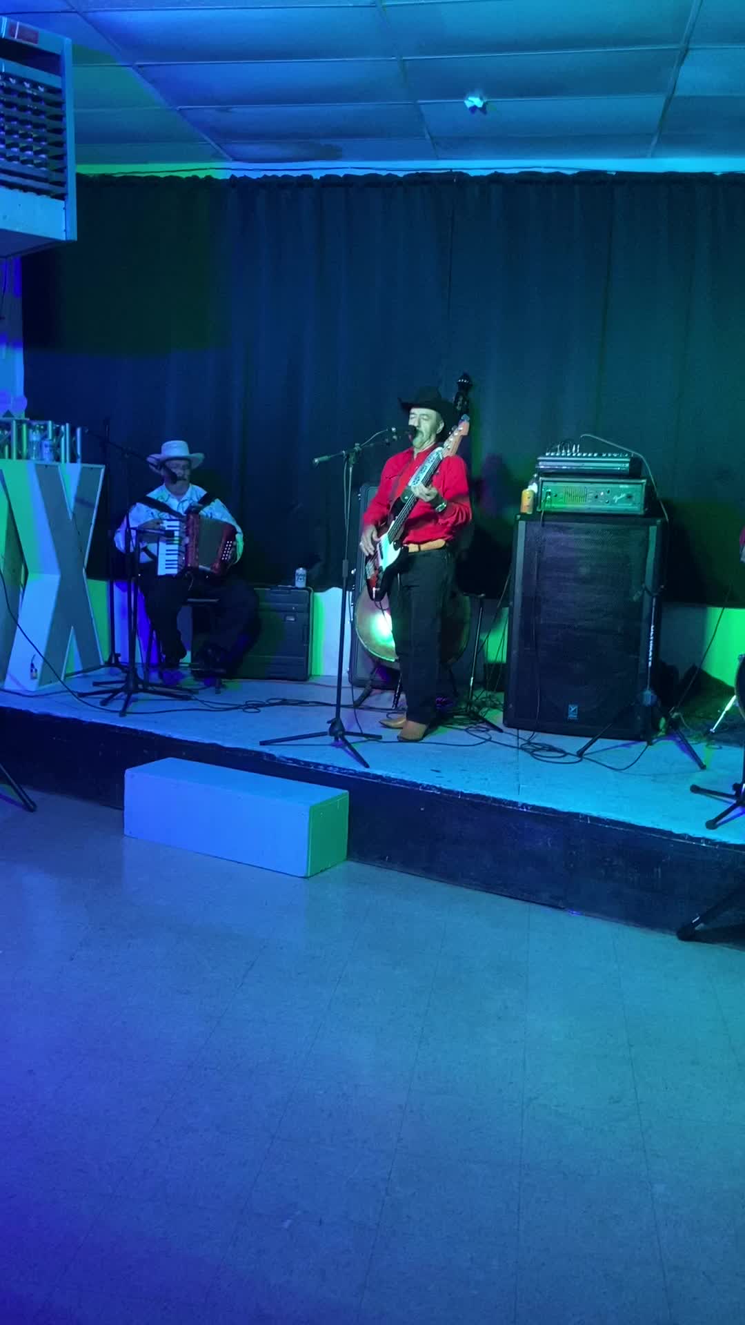 @Victor Zambrano