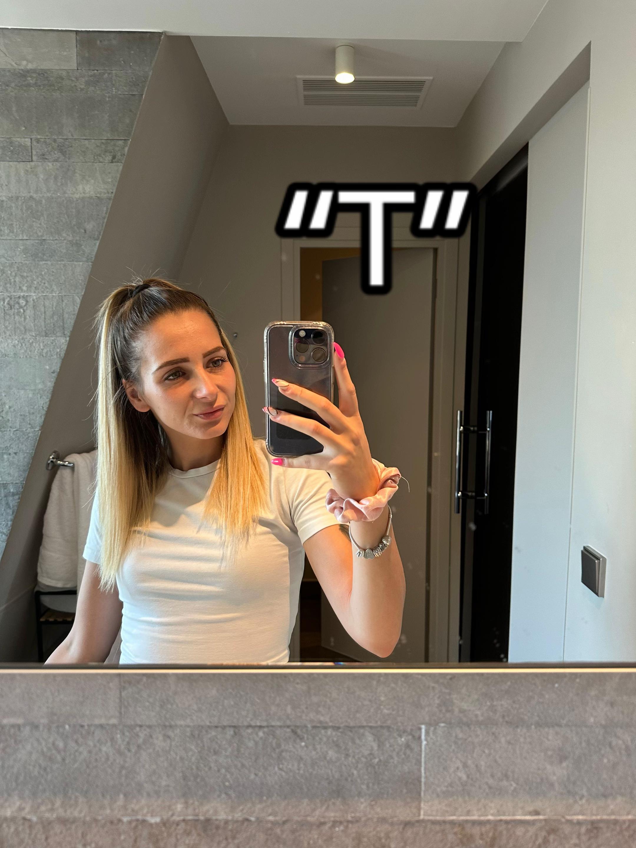 @𝒫𝒶𝓂𝑒𝓁𝒶 🧸