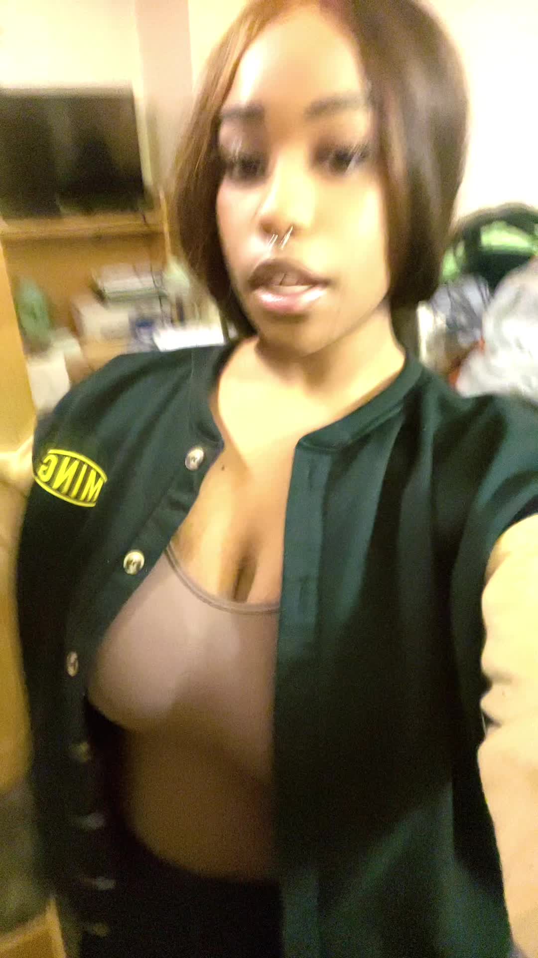 @lmaoovic