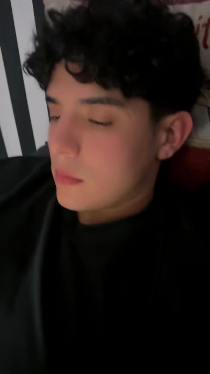 @Valentina