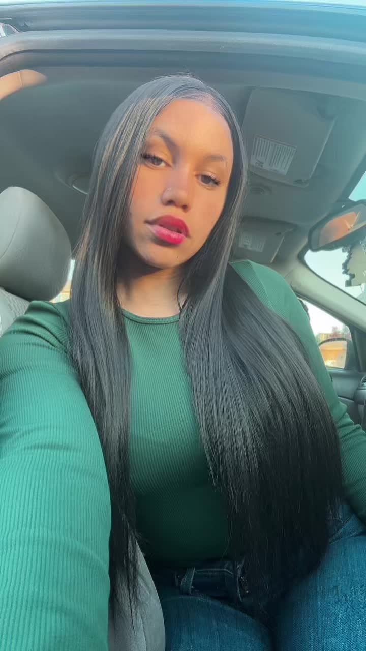 @Nique 🥰🖤