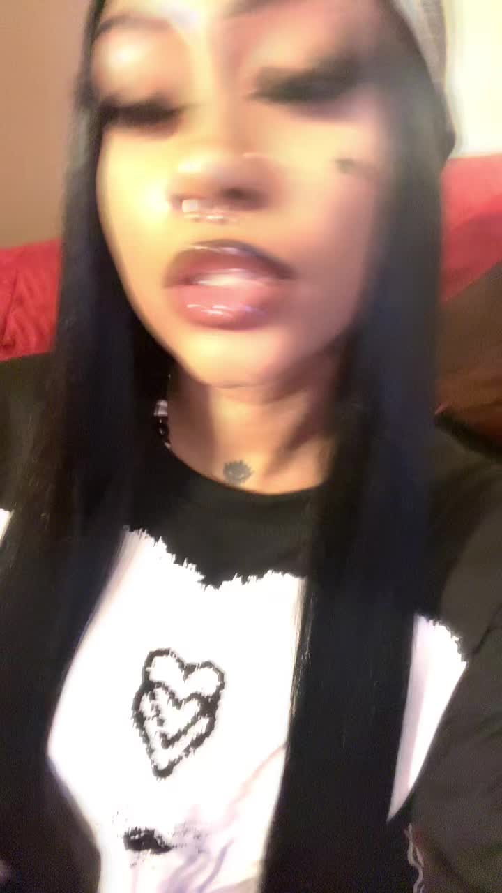 @KinsbeautyA