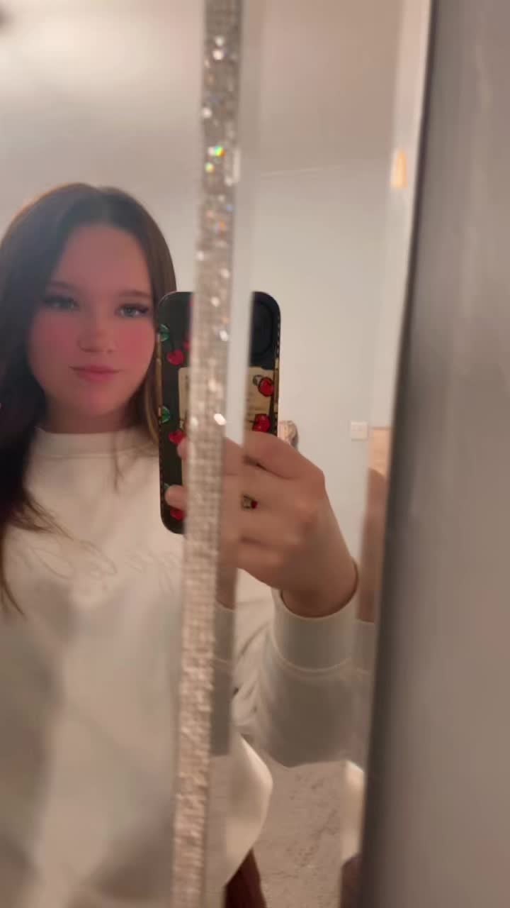 @hannah.ainouche