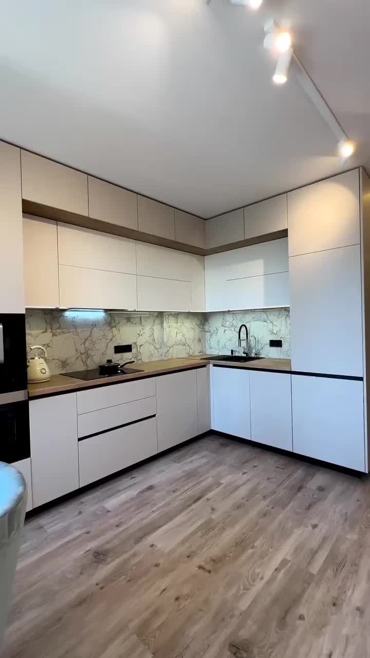@modern_hom