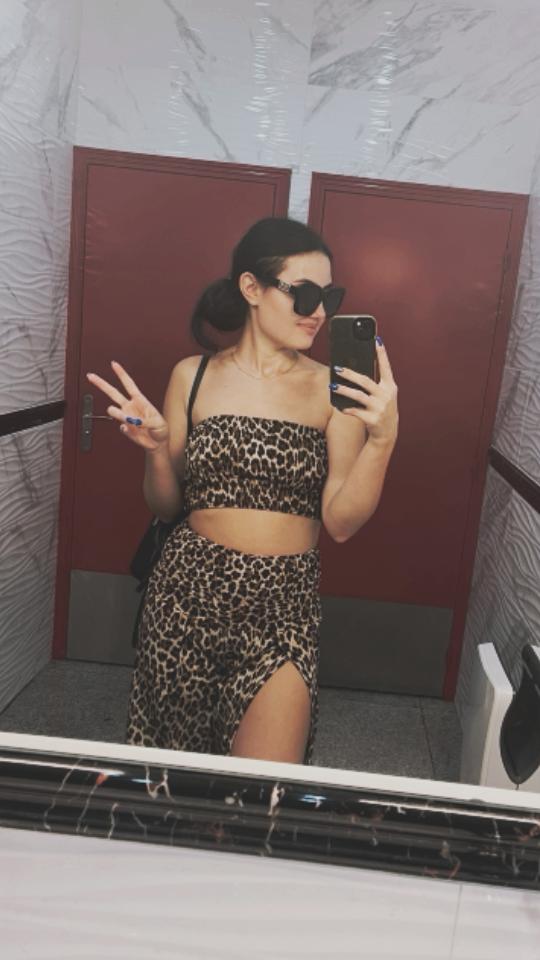 @Denisa